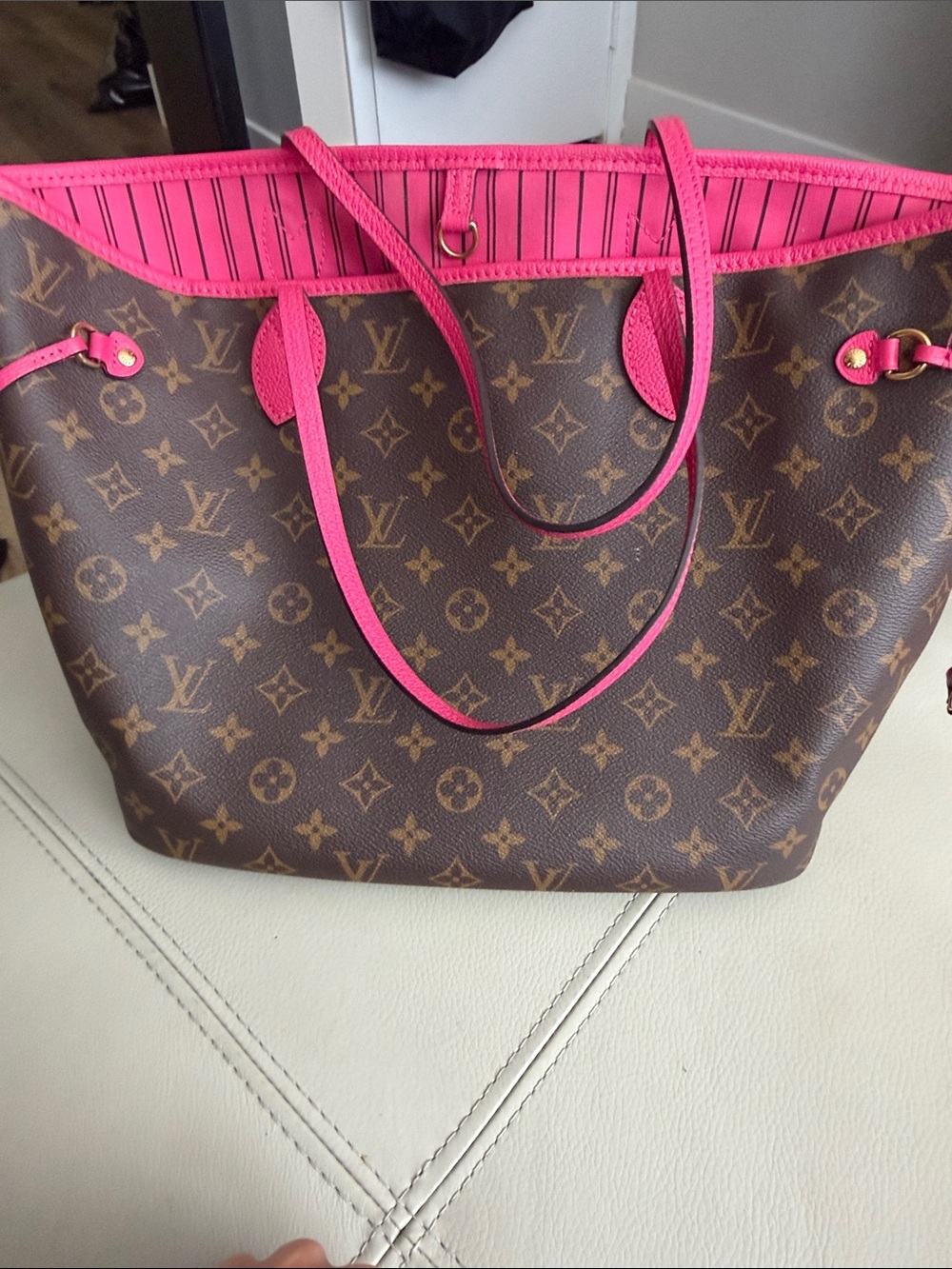 Louis Vuitton Monogram Canvas Tote with Hot Pink Trim - Picture 2 of 12